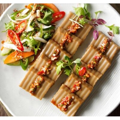 10 món ăn giải nhiệt ngày hè của người Hàn Quốc 10 Salad thạch (도토리묵)