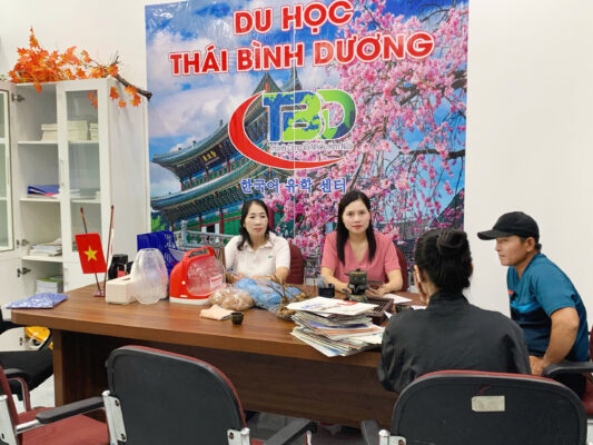 hệ chuyên ngành Đại học Visa D2-2