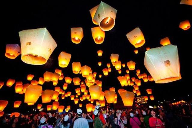 LỄ HỘI ĐÈN LỒNG HÀN QUỐC